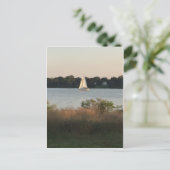 Segelboot auf der Wasserpostkarte Postkarte (Stehend Vorderseite)