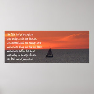 Segelboot auf See bei Sonnenuntergang Poster
