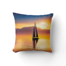 Segelboot bei Sonnenuntergang