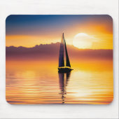 Segelboot bei Sonnenuntergang Mousepad (Vorne)