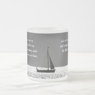 Segelboot bei Sparklsee Mattierte Tasse aus Glas