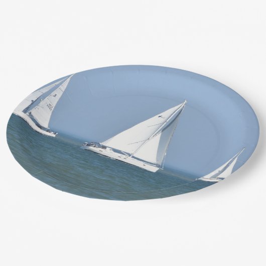 Segelboot-Foto auf PapierTeller (Schrägansicht)