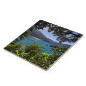 Segelboot im Abstand Fliese (Seite)