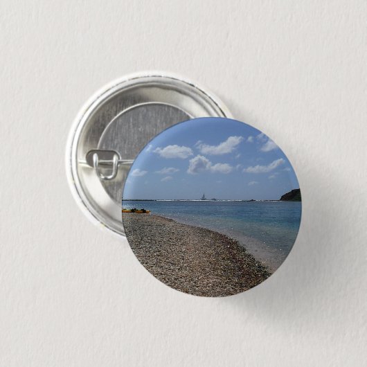 Segelboot in der Ferne bei St. Thomas Button (Vorne & Hinten)