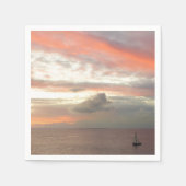 Segelboot in Sunset Beautiful Pink Seascape Serviette (Vorderseite)