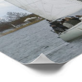 Segelboot mit Island Castle am Galvesee, Poster (Ecke)