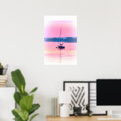 Segelboot schwimmen in der frühen Morgensonne. Poster (Heimbüro)