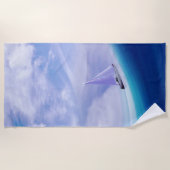 Segelboot über eine Epic Wave Strandtuch (Vorderseite)