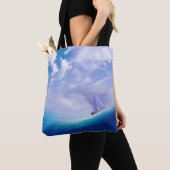 Segelboot über eine Epic Wave Tasche (Von Nahem)