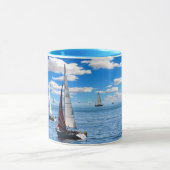 Segelboot-und Ozean-Ansicht-blaue Kaffee-Tasse Tasse (Zentrum)