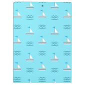 Segelboote auf dem blauen Seemuster Klemmbrett (Rückseite)