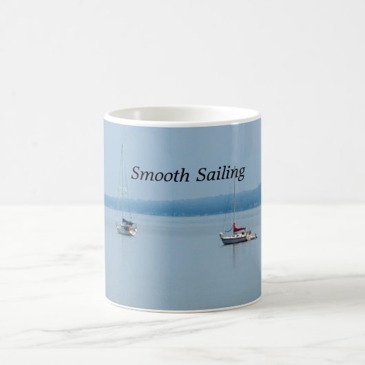 Segelboote auf dem Fluss Kaffeetasse (Mittel)