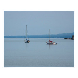 Segelboote auf dem Fluss Poster