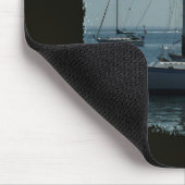 Segelboote auf Schwarzem Mousepad (Ecke)