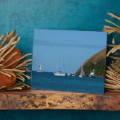 Segelboote in der Bucht Weißes und Blaues Wassersc Fotoplatte (Seite)