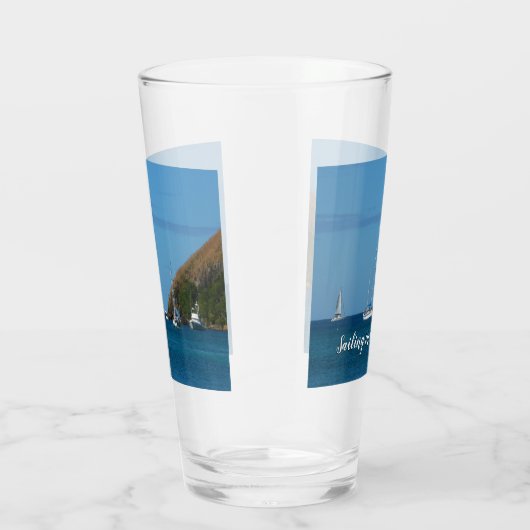 Segelboote in der Bucht Weißes und Blaues Wassersc Glas (Rechts)