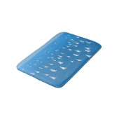 Segelboote in tiefblauem Meer - Regatta Sailboote Badematte (Schrägansicht)