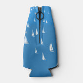 Segelboote in tiefblauem Meer - Regatta Sailboote Flaschenkühler (Rückseite)
