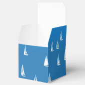 Segelboote in tiefblauem Meer - Regatta Sailboote Geschenkschachtel (Geöffnet)