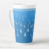 Segelboote in tiefblauem Meer - Regatta Sailboote Milchtasse (Linke Ecke)