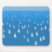 Segelboote in tiefblauem Meer - Regatta Sailboote Mousepad (Vorne)