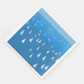 Segelboote in tiefblauem Meer - Regatta Sailboote Serviette (Ecke)
