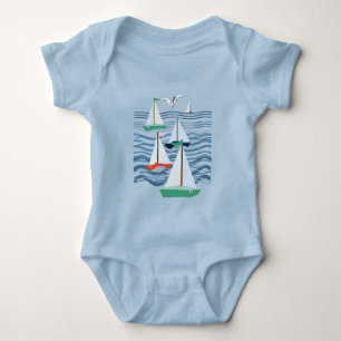 Segelboote Möwen und Meereswellen Baby Strampler