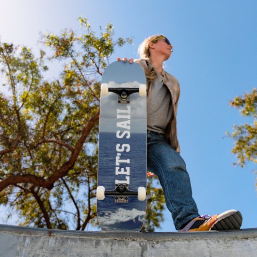 Segelen wir Blue Ocean Fluffy weiße Wolken Skateboard (Außenbereich 1)