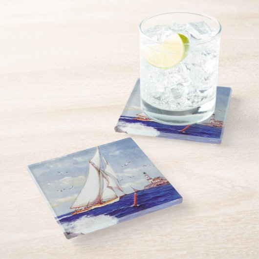 Segeln am Leuchtturm von Albert B. Zeichen Glasuntersetzer (Schrägansicht)