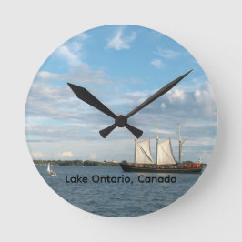Segeln auf dem Ontariosee Rund um die Uhr