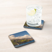 Segeln auf dem Untersetzer an der Küste Set (Rechte Seite)