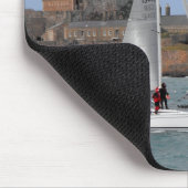 Segeln in den Hafen von St Helier Mousepad (Ecke)