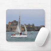 Segeln in den Hafen von St Helier Mousepad (Mit Mouse)
