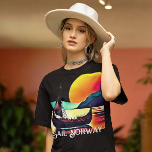 Segeln Sie mit dem Wikingerschiff durch Norwegen T-Shirt