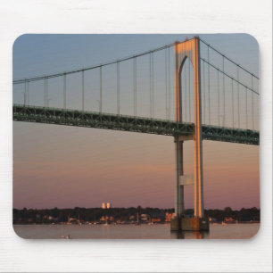 Segeln und Verlassen von New Port Road Island Mousepad