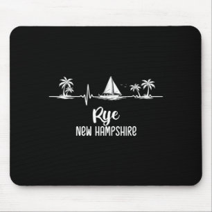Segelndes Herz Rye New Hampshire Segelboot und Mousepad