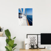 Segelschiff auf dem Meer surfen Poster (Heimbüro)