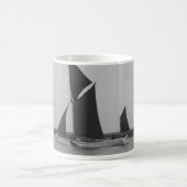 Segelschiff-Erinnerung Kaffeetasse (Mittel)