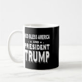 Segen für Amerika und Präsident Trump Kaffeetasse (Links)