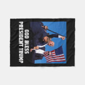 Segen für Präsident Trump 2024 Abstimmung Fleecedecke (Vorderseite (Horizontal))