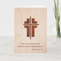 Segen Priester Kreuz auf Holz