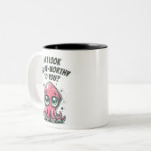 Sehe ich dir verdächtig aus? zweifarbige tasse (Vorderseite Links)