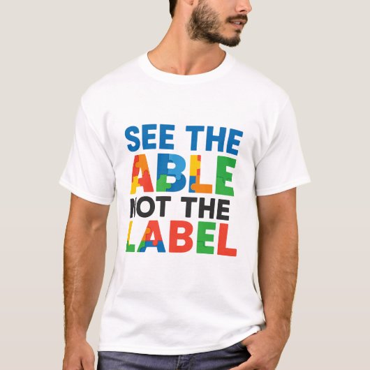 Sehen Sie sich das Labelpuzzle nicht an. T-Shirt (Vorderseite)
