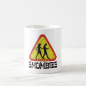 Sehen Sie sich die Smombies an Kaffeetasse (Mittel)