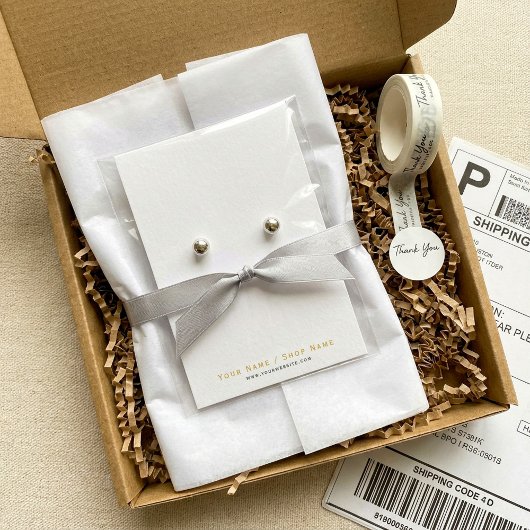 Sehr einfache, weiße und goldene Ohrring-Grafikkar