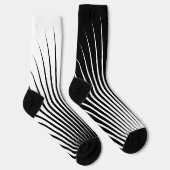 Sehr einzigartiges Muster aus Weiß und Schwarz Socken (Rechts)