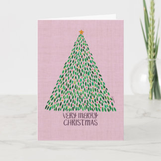 Sehr fröhlicher Weihnachtsbaum auf rosa Karte