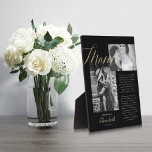 Sehr geehrte Mama | Gold Mama Script Wedding Messa Fotoplatte<br><div class="desc">Wirklich besondere und denkwürdige Mutter der Braut Geschenk von Tochter Foto und Nachricht schwarze Plakette. Geben Sie Ihrer Mutter an Ihrem Hochzeitstag ein wunderschönes personalisiertes Geschenk, das sie für immer schätzen wird. Dieses wunderschöne personalisierte Hochzeitsgeschenk beinhaltet zwei Schwarz-Weiß-Fotos, um zwei eigene Erinnerungen für Mutter und Tochter Foto zu zeigen. "Mama"...</div>