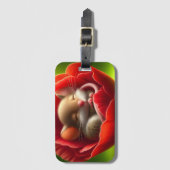 Sehr Niedliches Schlafen von Babymäuse Gepäckanhänger (Vorderseite Vertikal)