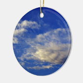 Sehr strukturierte Wolke in einem schönen blauen Keramikornament (Links)